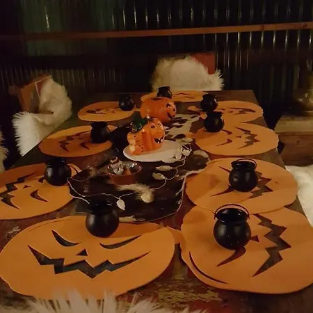 Le De Zoelie Chaineux