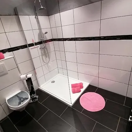 Le De Zoelie * Chaineux