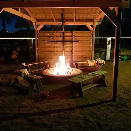 Le De Zoelie Holiday home